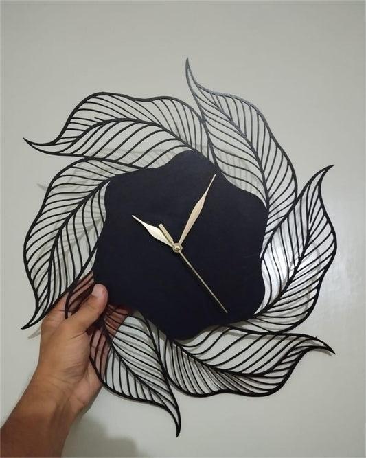 Elegant Leaf Design Wall Clock – Modern Black MDF Art for Home Decor